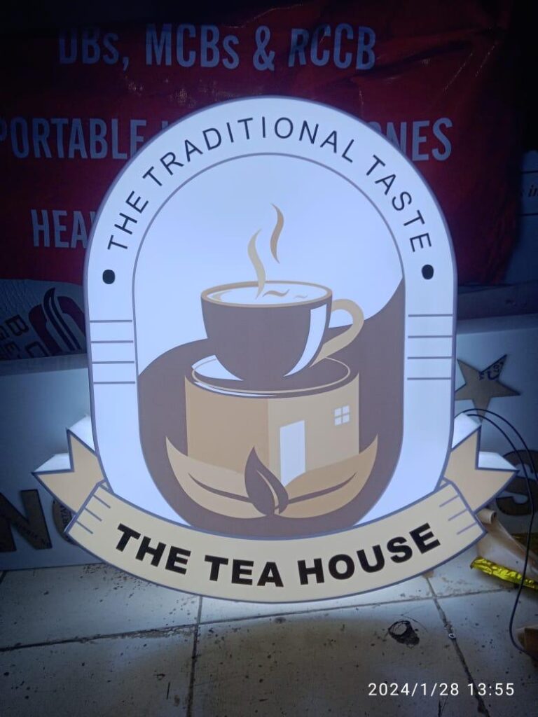 3D letter signage for commercial branding